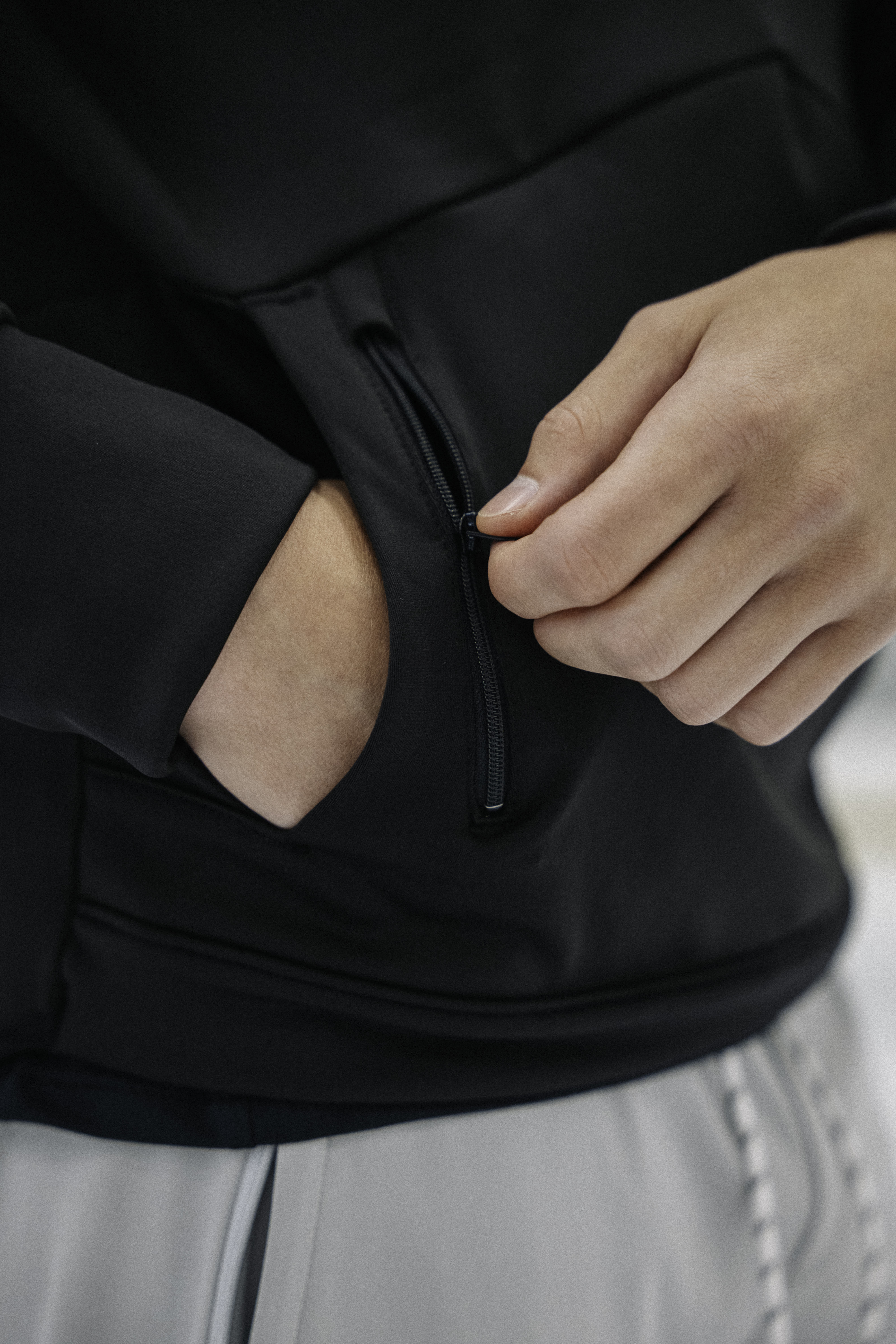 Momentum Hoodie Jets