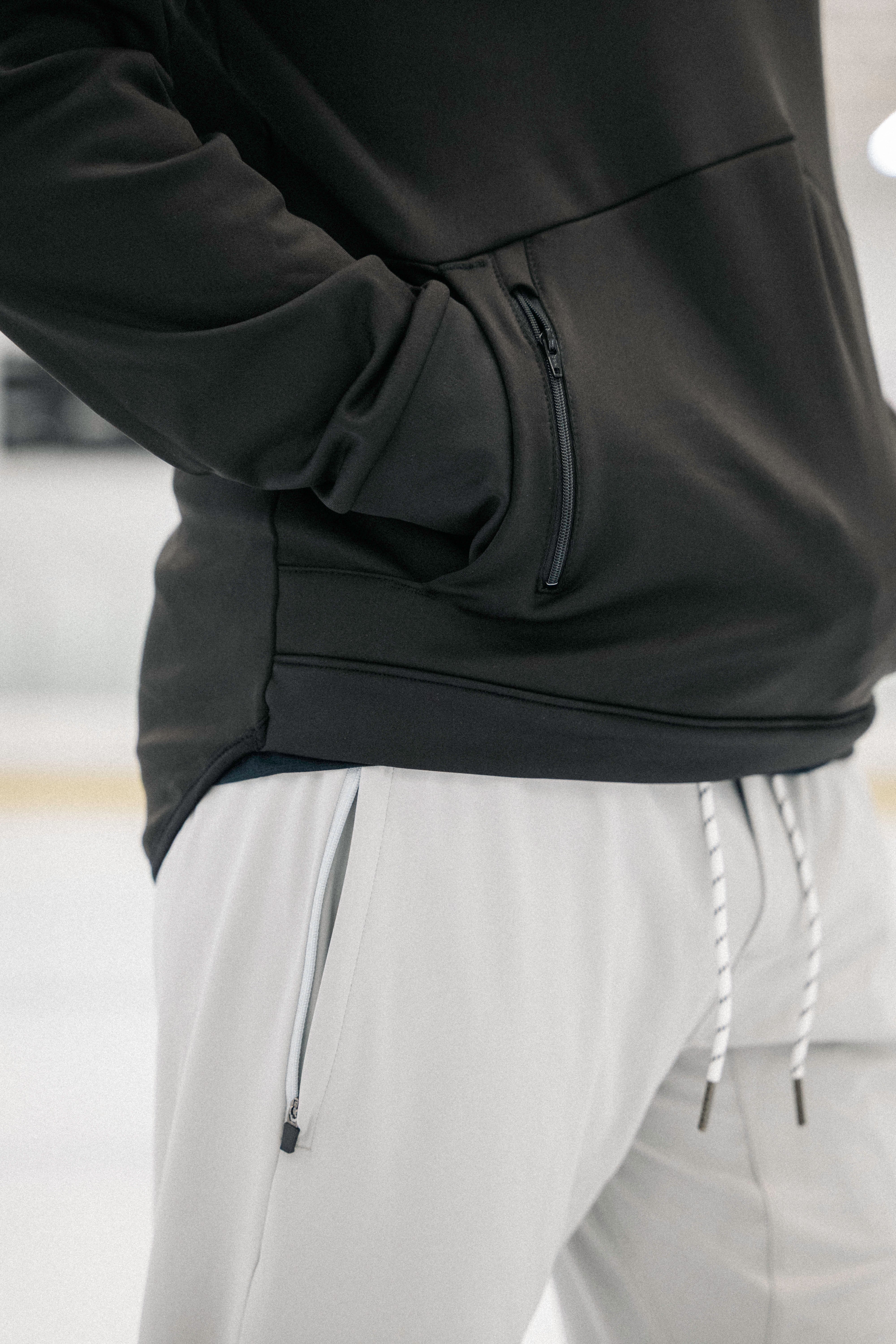 Original Six Jogger Jets